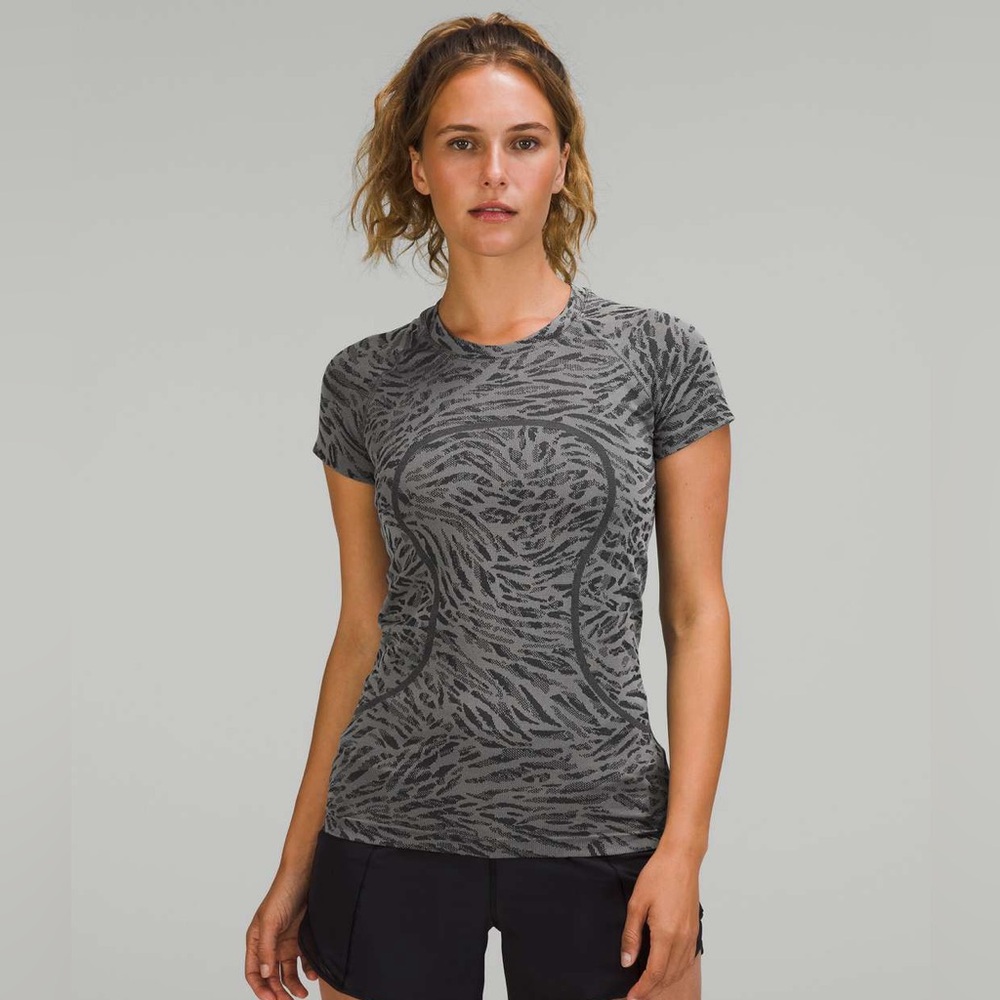 Lululemon Swiftly Tech Short Sleeve